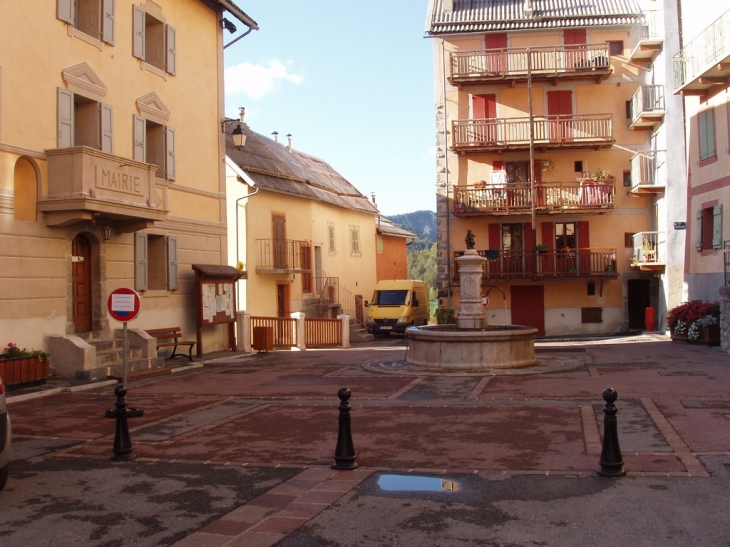 Mairie de Peone - Péone