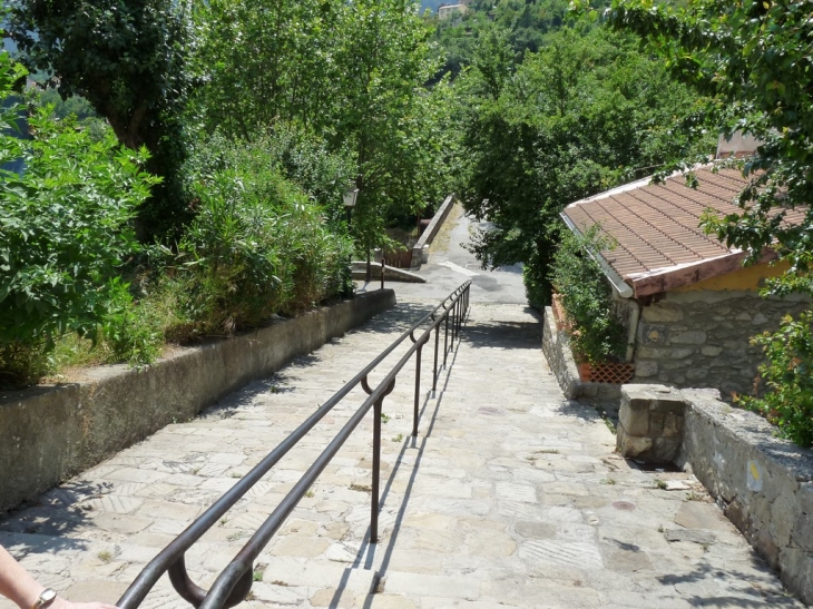 Dans le vieux village - Roquebillière