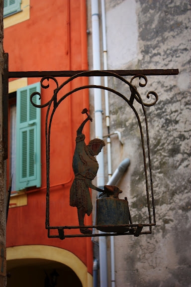 Enseigne à Roquebrune cap Martin - Roquebrune-Cap-Martin