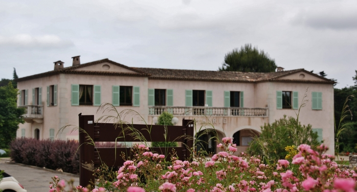 La Mairie - Roquefort-les-Pins