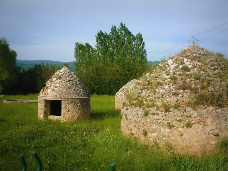 Les puits de la Vierge - Saint-Cézaire-sur-Siagne