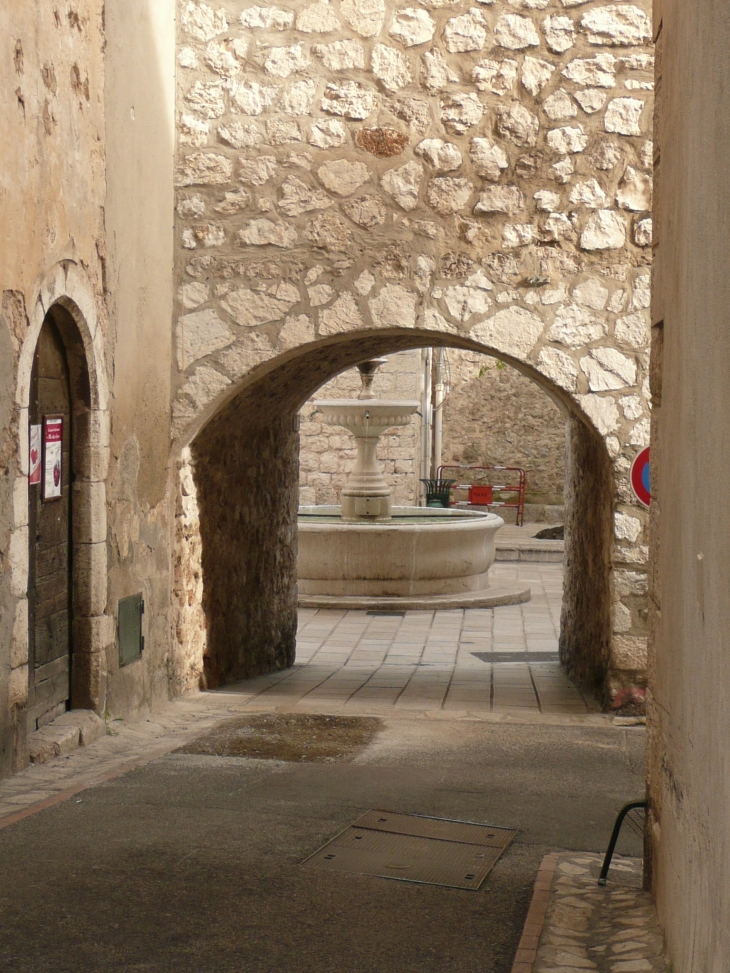 Rue de la Mairie - Saint-Jeannet