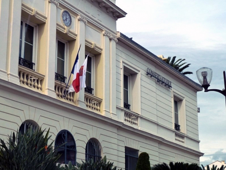 La mairie - Saint-Laurent-du-Var