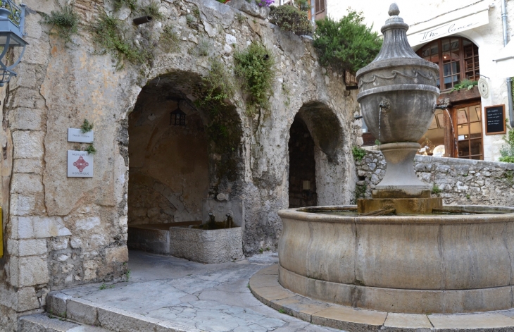 La Grande Fontaine - Saint-Paul