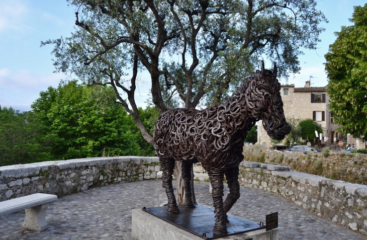 Sculpture - Saint-Paul