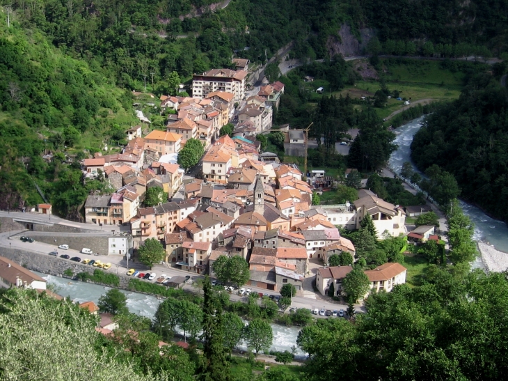 D'un peu plus haut sur le GR5 vers Roure - Saint-Sauveur-sur-Tinée