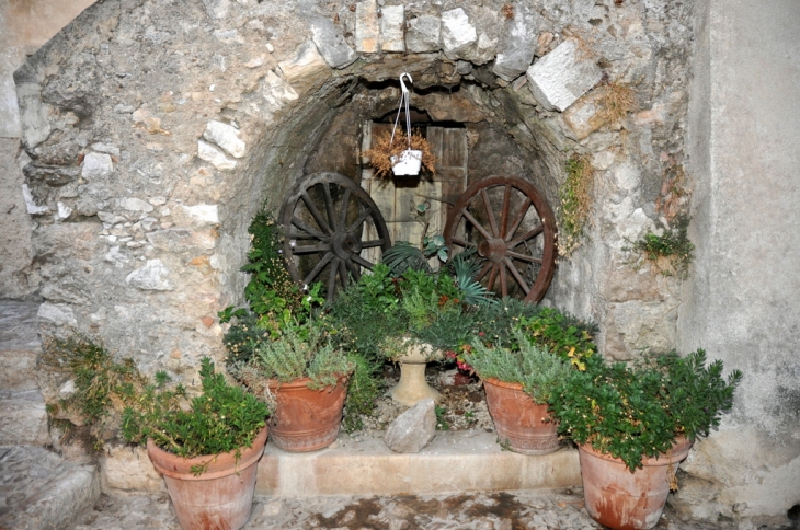 Rue des Sarrasins - Sainte-Agnès