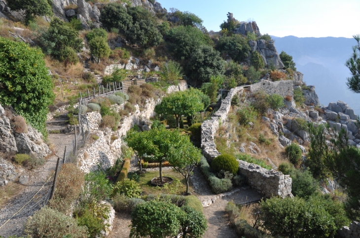 Jardin du château - Sainte-Agnès