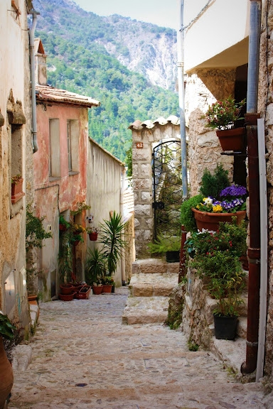 Ruelle de Sainte Agnès - Sainte-Agnès