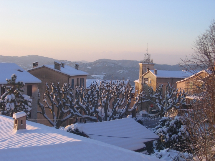 Spéracèdes sous la neige