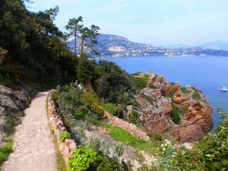 Sentier du littoral de Théoule sur mer - Théoule-sur-Mer