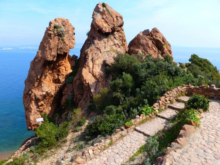 Sentier du littoral de Théoule sur mer - Théoule-sur-Mer