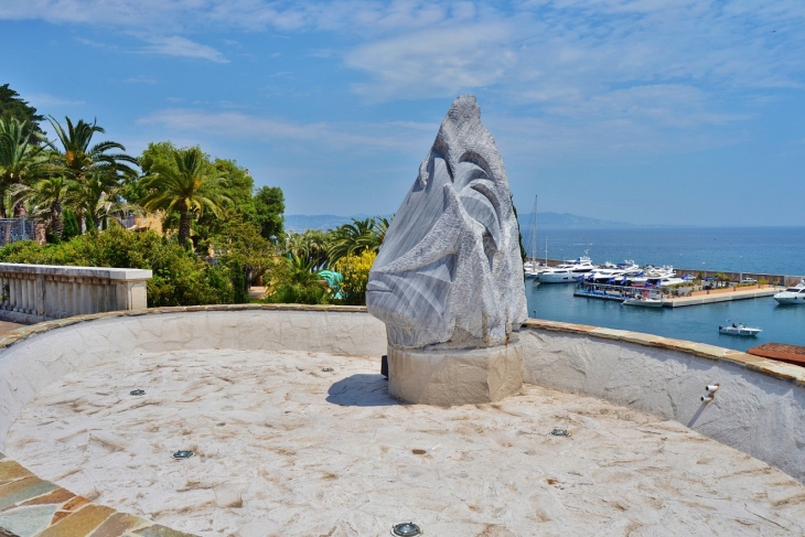 Sculpture - Théoule-sur-Mer