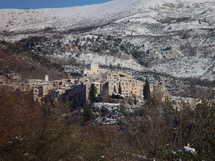 Tourrettes sur Loup sous la neige - Tourrettes-sur-Loup