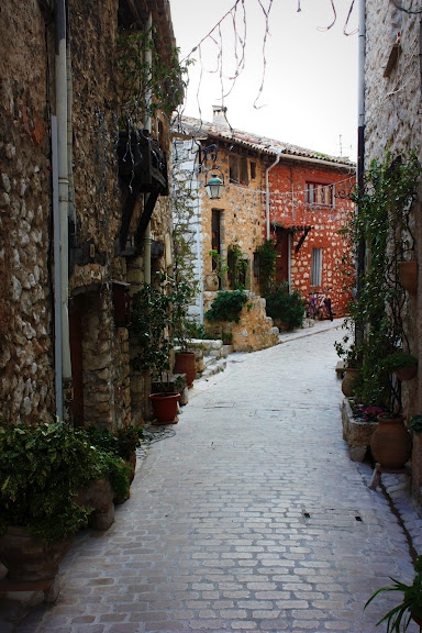 Ruelle de Tourette sur Loup - Tourrettes-sur-Loup