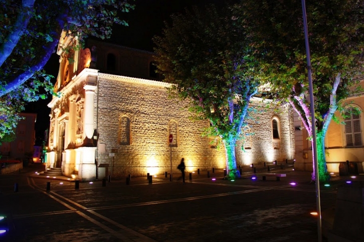 Vallauris L'église