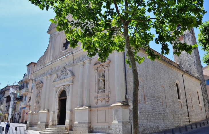 /église Ste Anne-St Martin - Vallauris