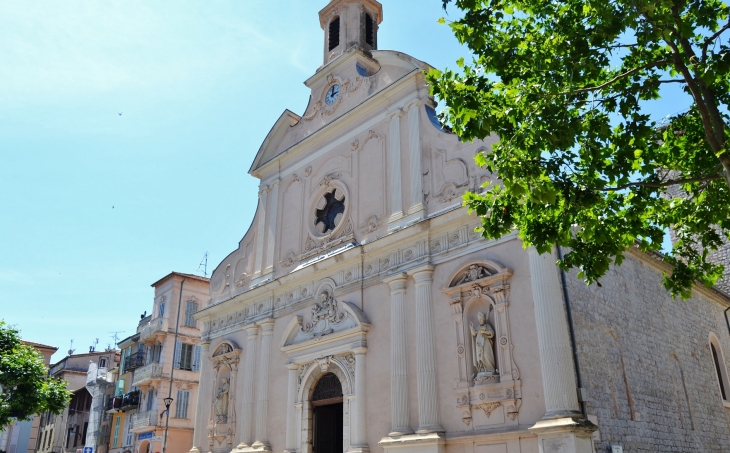 /église Ste Anne-St Martin - Vallauris