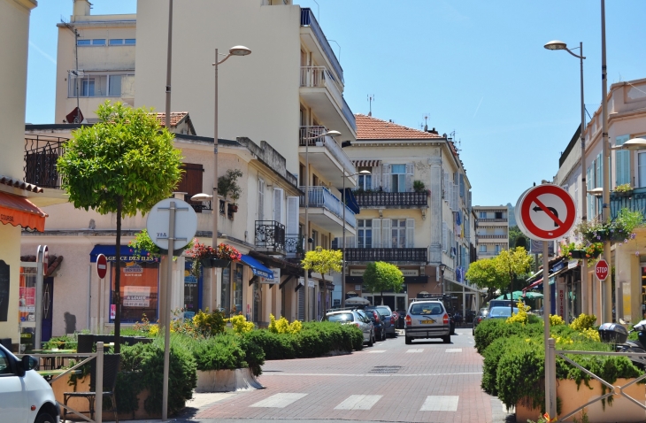 Golf-Juan ( Commune de Vallauris )