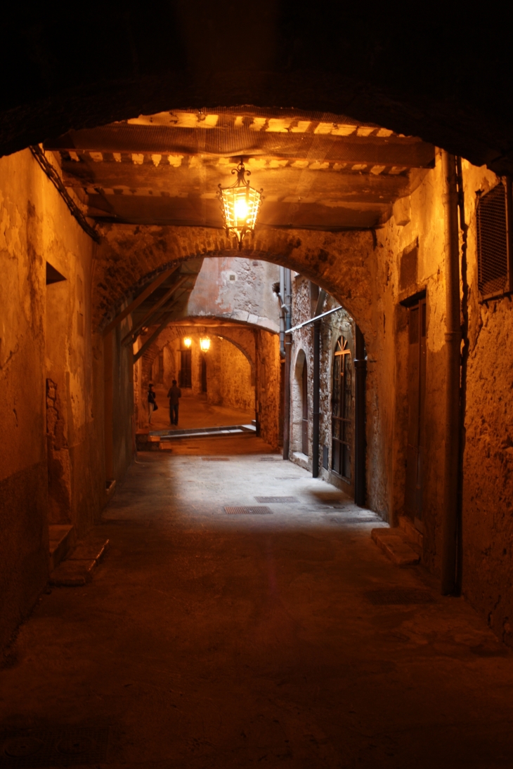 Ruelle de Villefranche sur mer - Villefranche-sur-Mer