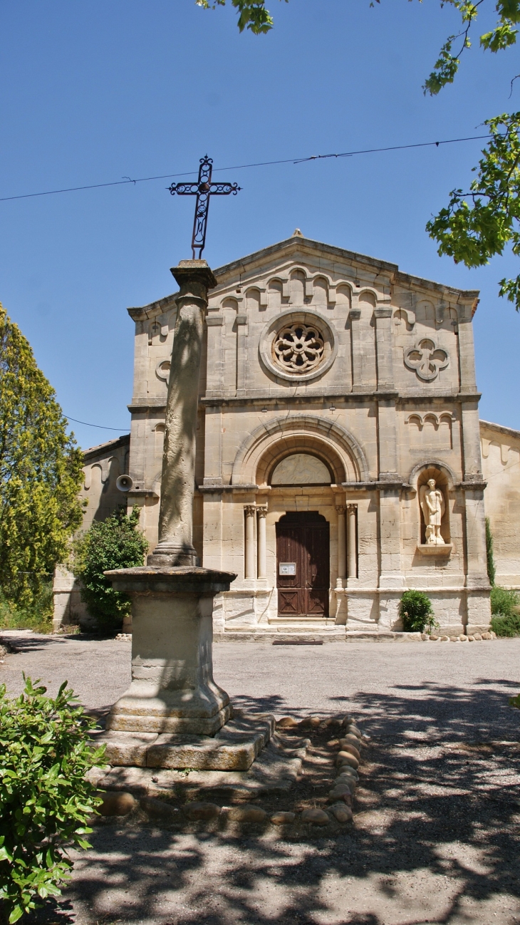 église de Raphèlle-les-Arles