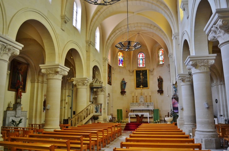 <église Notre-dame de L'Assomption - Aureille