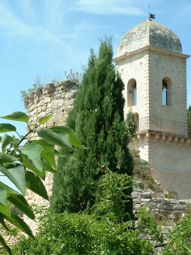 Le Clocher de l'Eglise Sainte-Anne - Boulbon