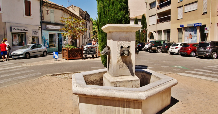 Fontaine - Châteaurenard