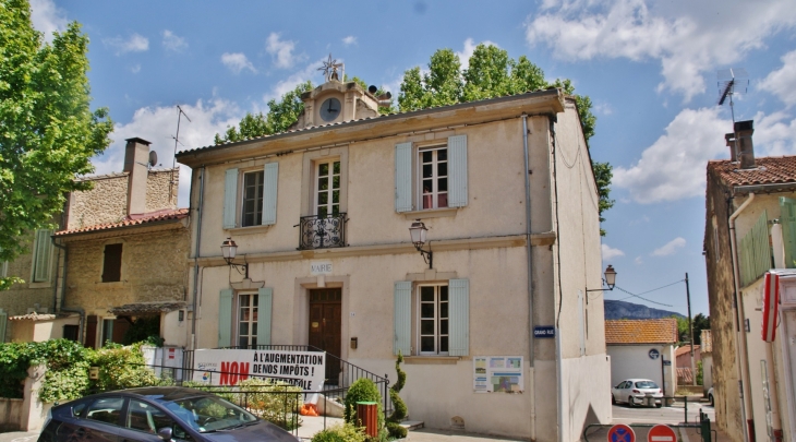 La Mairie - Lamanon