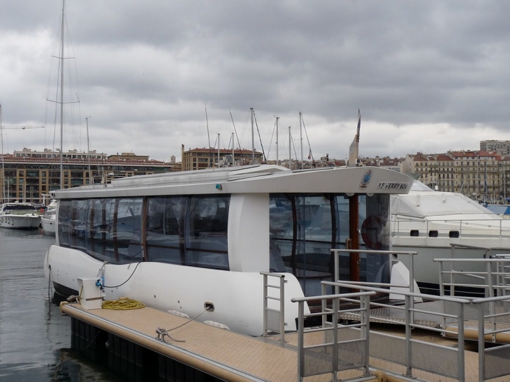 Le FERRY BOAT - Marseille