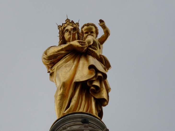 La Statue de Notre Dame - Marseille