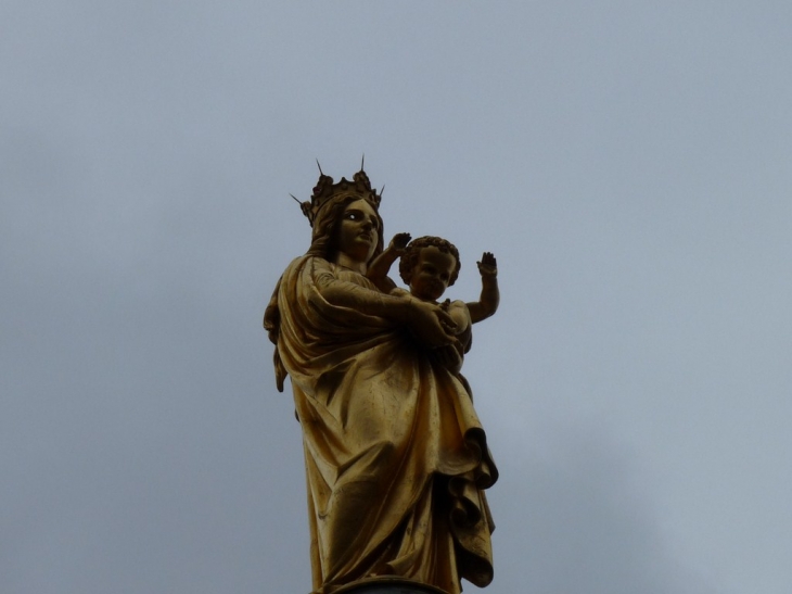 La Statue de Notre Dame - Marseille