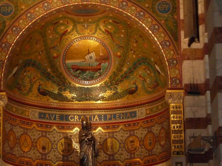 A l'intérieur de la Basilique - Marseille