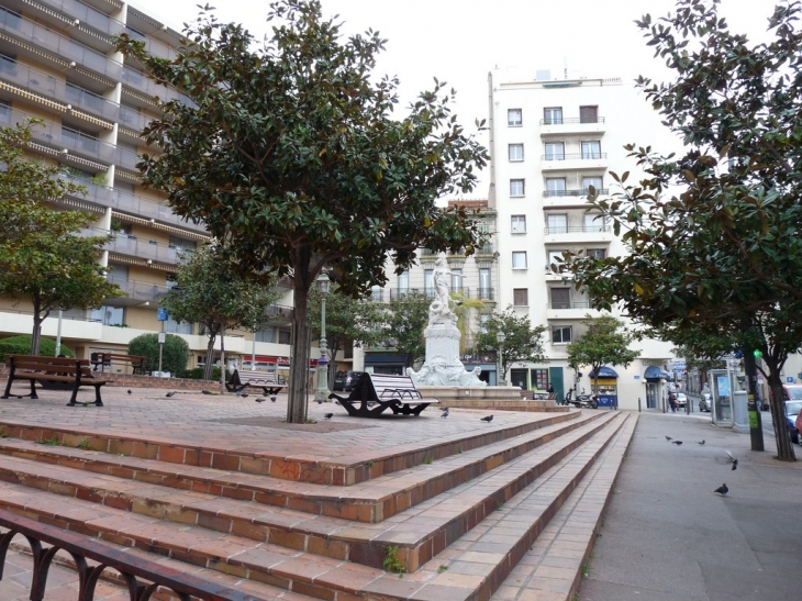 La place Joseph Etienne - Marseille