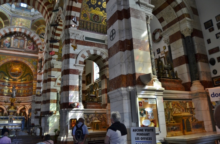 Notre-Dame de la Garde ( La Bonne Mère ) - Marseille