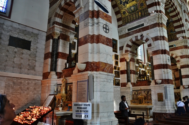 Notre-Dame de la Garde ( La Bonne Mère ) - Marseille