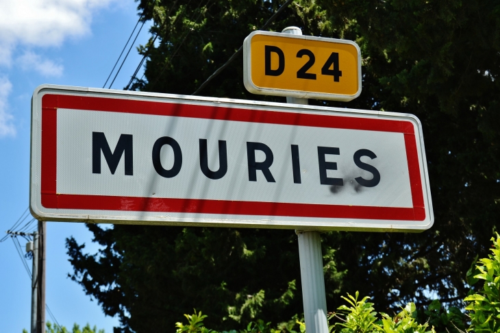  - Mouriès