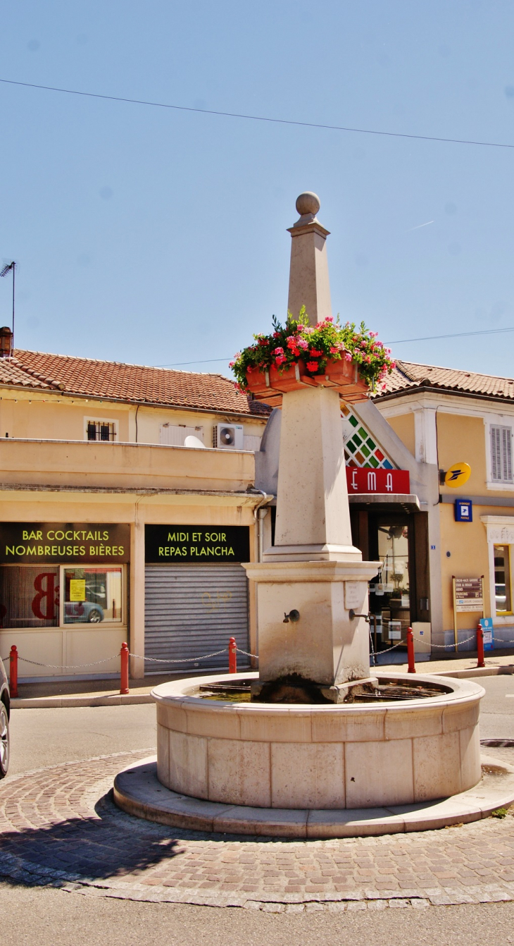 Fontaine - Noves