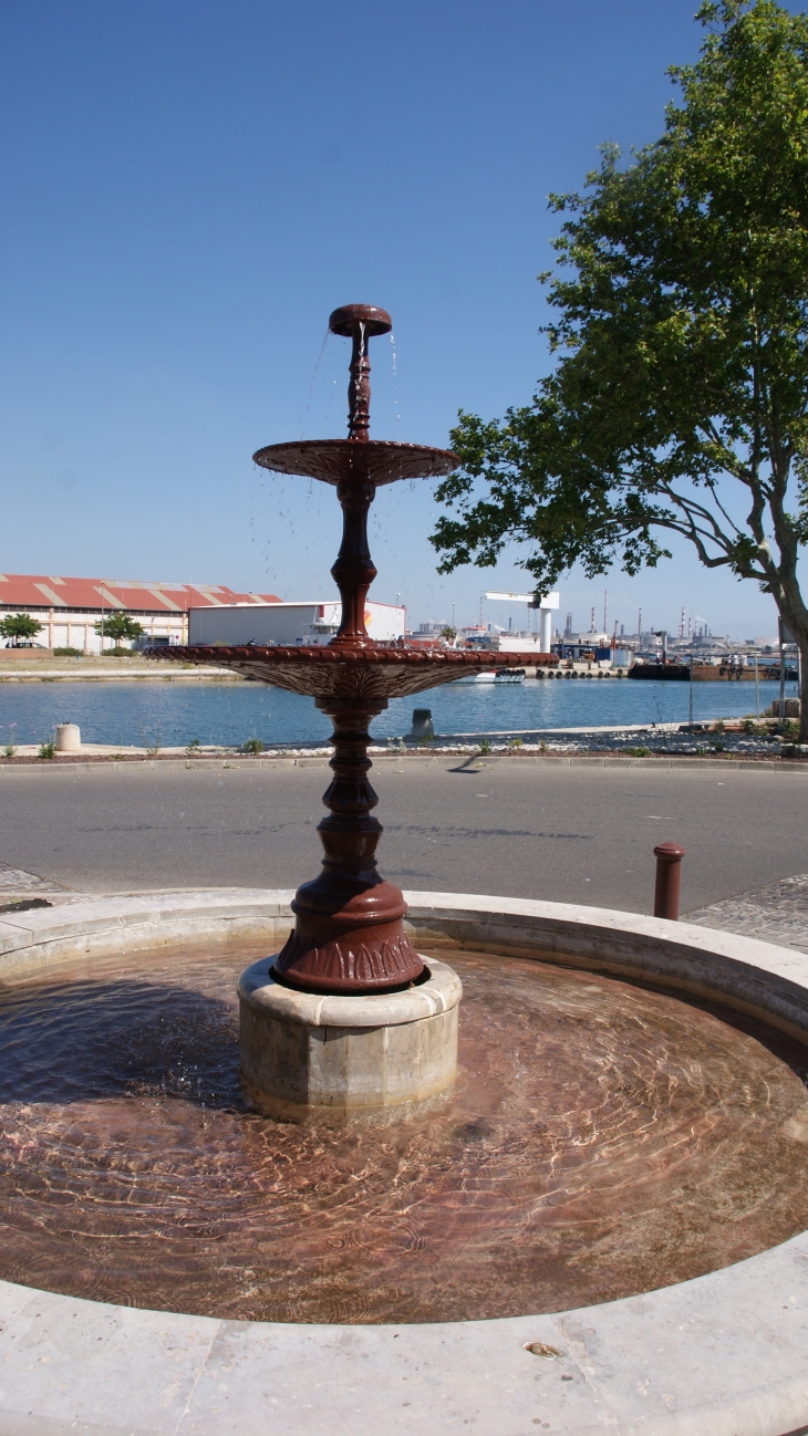 Fontaine - Port-de-Bouc