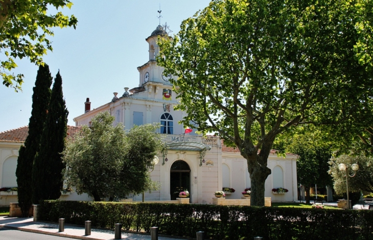 La Mairie - Saint-Martin-de-Crau