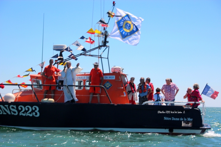 Bénédiction en mer 2013 - Saintes-Maries-de-la-Mer