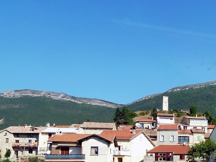 Vue sur le village - Aspres-sur-Buëch