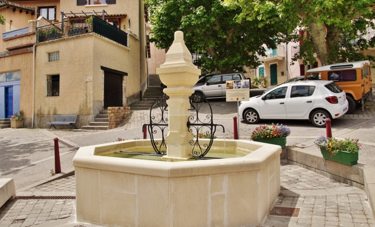 Fontaine - Aspres-sur-Buëch