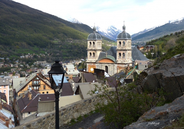 Briançon. Cité Vauban. Collégiale Notre-Dame-et-Saint-Nicolas. 