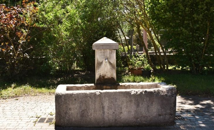 Fontaine - La Bâtie-Montsaléon