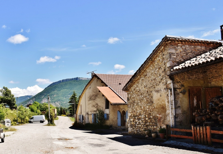 La Commune - La Bâtie-Montsaléon