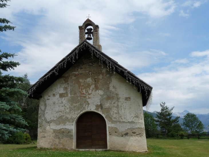 La chapelle Saint Barthelemy - La Salle les Alpes