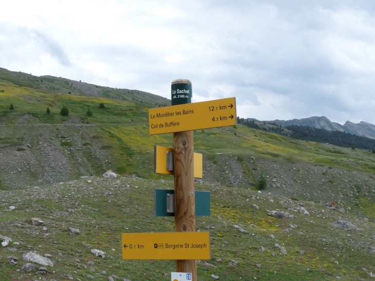 Le Sachet  , 2165 m - La Salle les Alpes