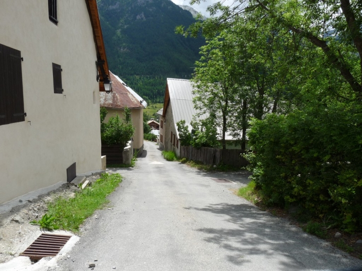 Rue Sainte Lucie - Le Monêtier-les-Bains