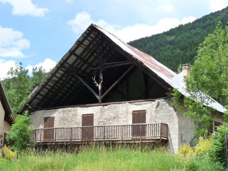 Au Fressynet , dans le village - Le Monêtier-les-Bains